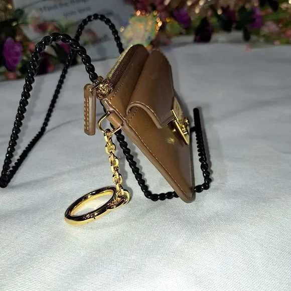 Authentic New MCM Tracy Zip Card Case in Spanish Leather - Picture 7 of 16